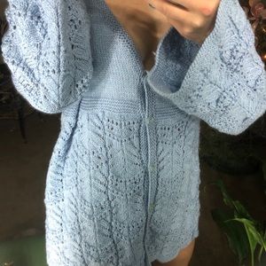 Hand knitted sweater, what a cutie 😍